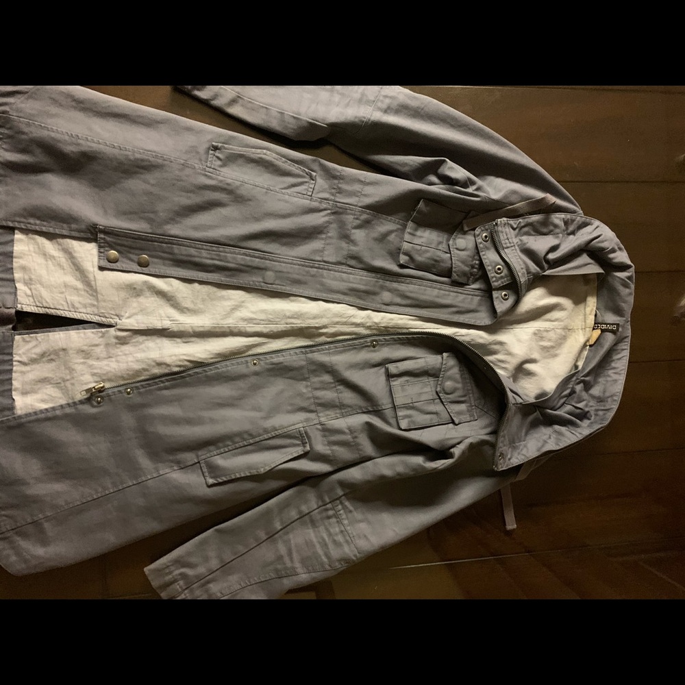 Long sleeve trench-coat